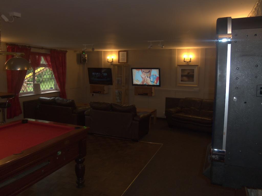 The Cross Inn Cauldon Dış mekan fotoğraf